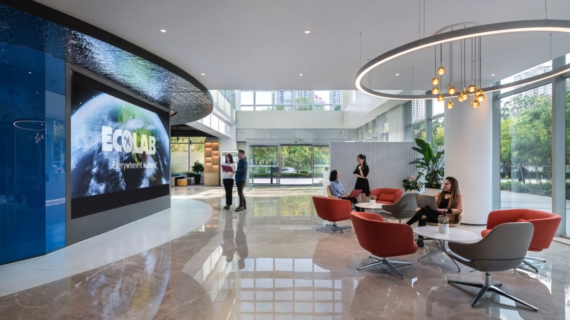 低碳建筑上海新办公室设计案例7300平方米