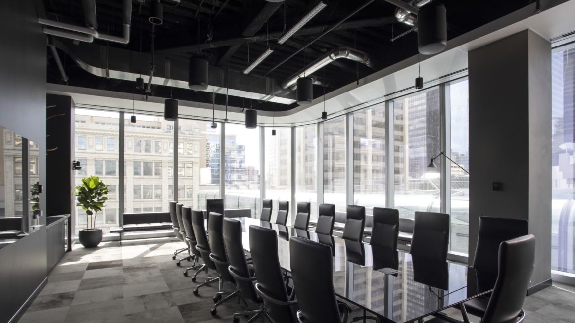 办公室会议室吊顶用哪种材质最好？