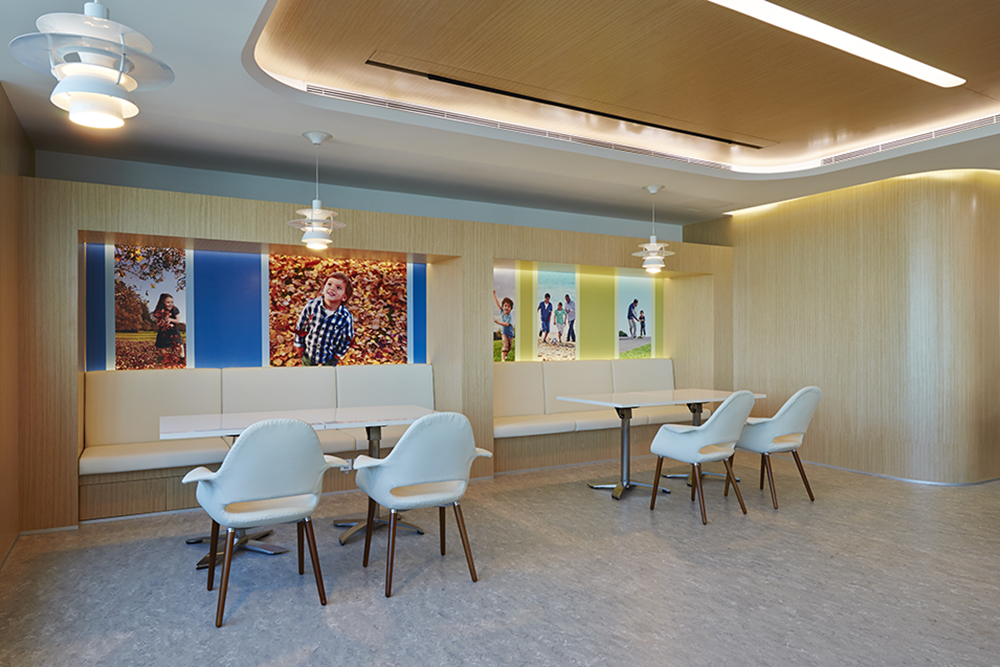 全球乳品公司上海总部办公室装修设计项目3600平方米9