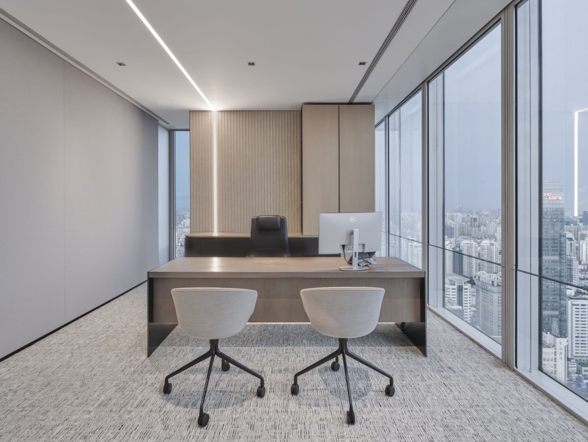 上海金融投资中型办公室装修设计项目1200平方米8