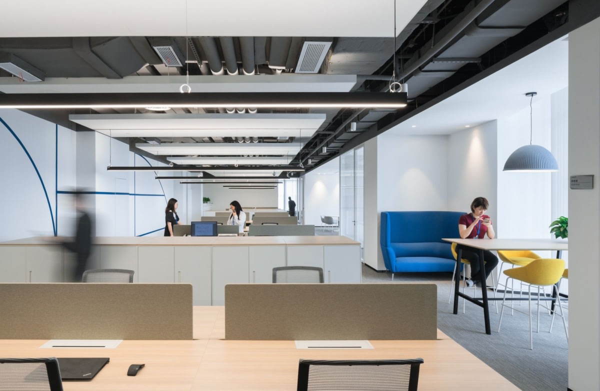瑞迪尔办公室装修设计方案6200平方米8