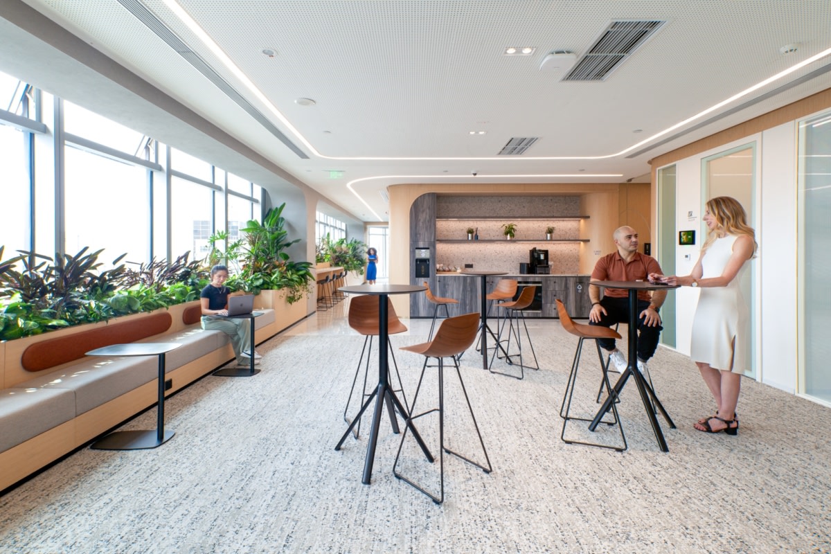 欧莱雅上海办公室设计案例900平方米5