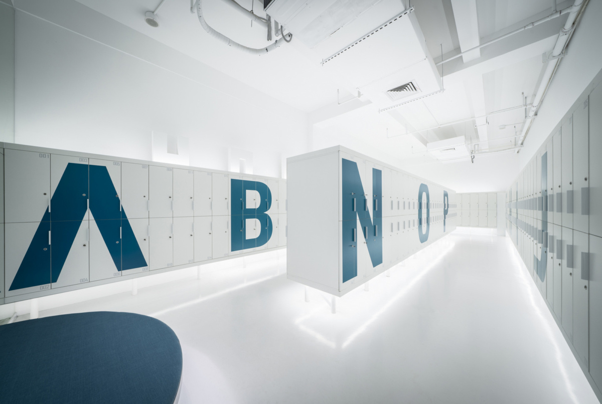 Unbot中国上海办公室装修设计2600㎡9